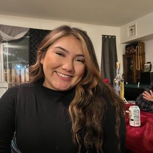 Meet your Posher, Josette